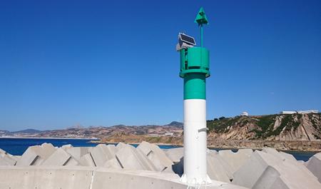 Metallic towers and masts